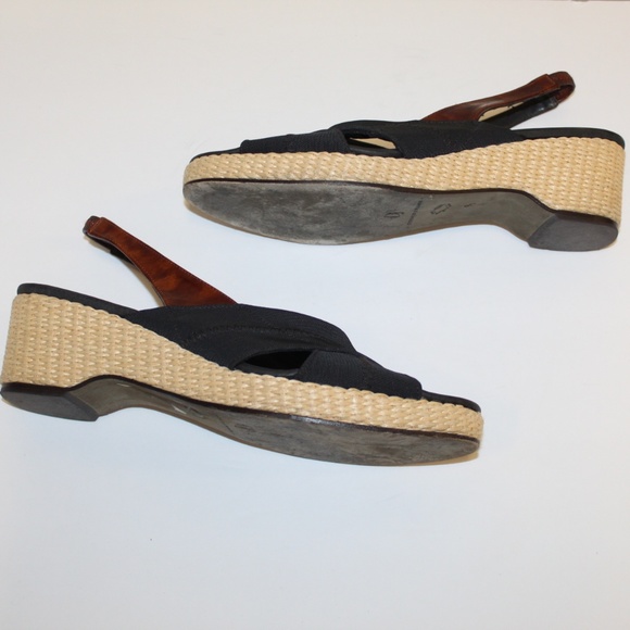 Donald J. Pliner Women size 9.5 M sandals - Picture 5 of 8